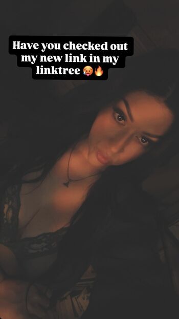 Full leaked Devilkissgigi private photo