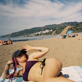 Full leaked Devin papadol private photo