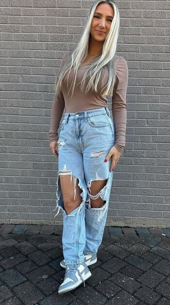 Full leaked Devin private photo