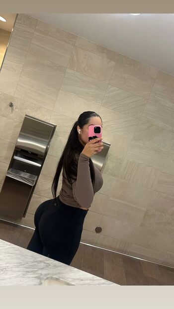 Full leaked Deyaraaaxo page private photo