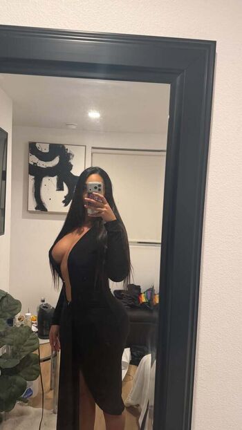 Full leaked Deyaraaaxo private photo