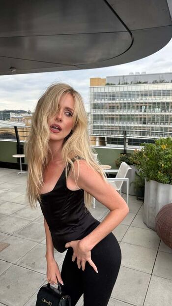 Full leaked Diana vickers private photo