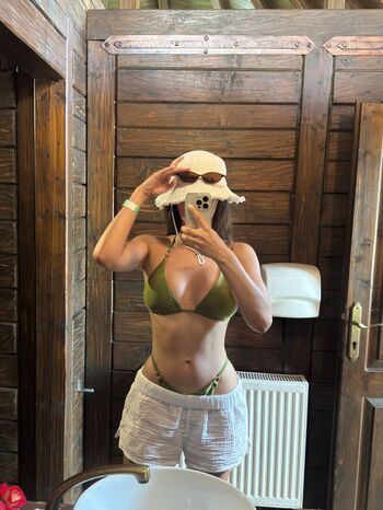 Full leaked Dianafirtea private photo