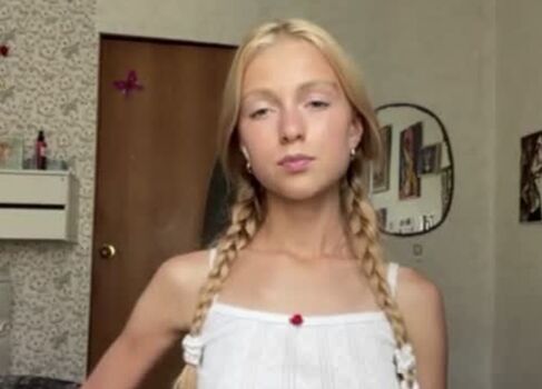 Full leaked Dianafrisky private photo