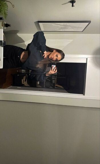 Full leaked Didi lov private photo