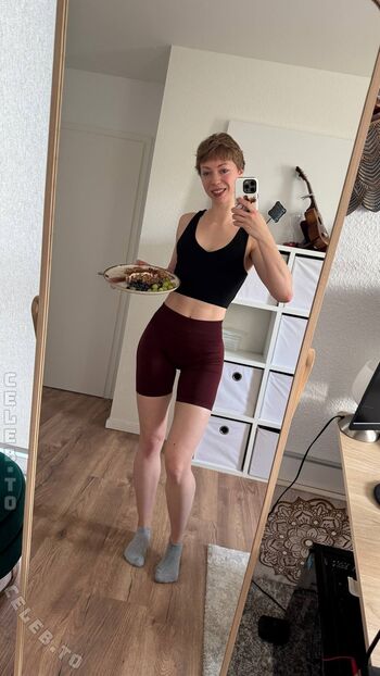 Full leaked Die wilde veganerin private photo