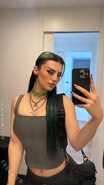 Full leaked Dilaraa page private photo