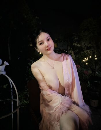 Full leaked Ding private photo