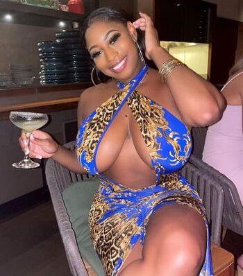 Full leaked Dinnelle private photo