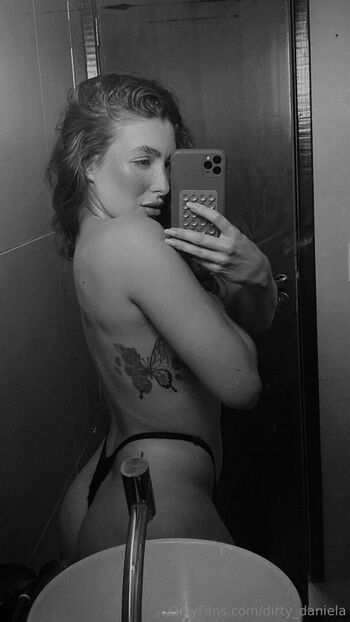dirty_daniela
