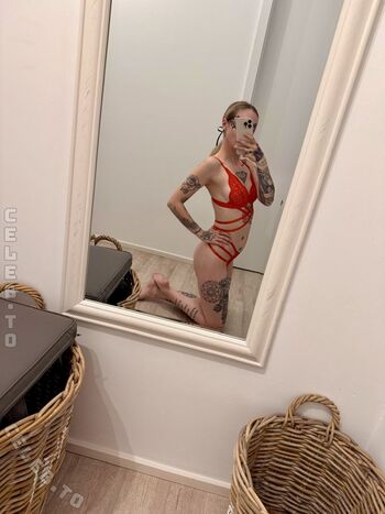 Full leaked Dirtyaddel private photo