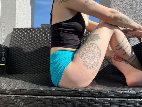 Full leaked Dirtyaddel private photo