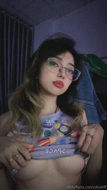 Full leaked Disleft page private photo