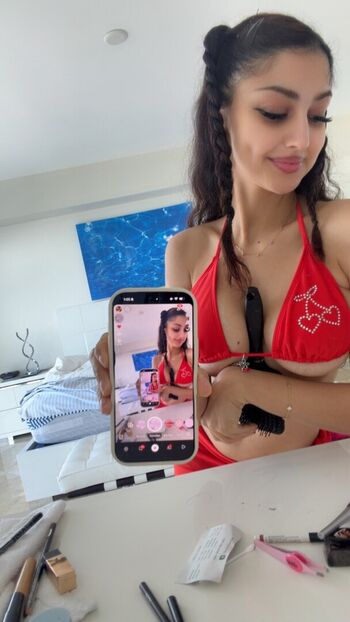 Full leaked Divaflawless private photo