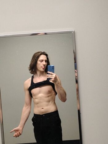 Full leaked Divinedayss private photo