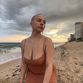 Full leaked Divinenataliewhite private photo