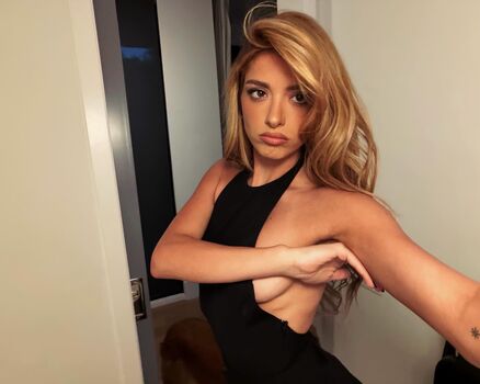 Full leaked Dixie d amelio page private photo