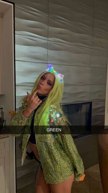 Full leaked Dixie d amelio private photo