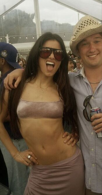 Full leaked Dixie d amelio private photo
