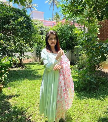 Full leaked Diya krishna private photo