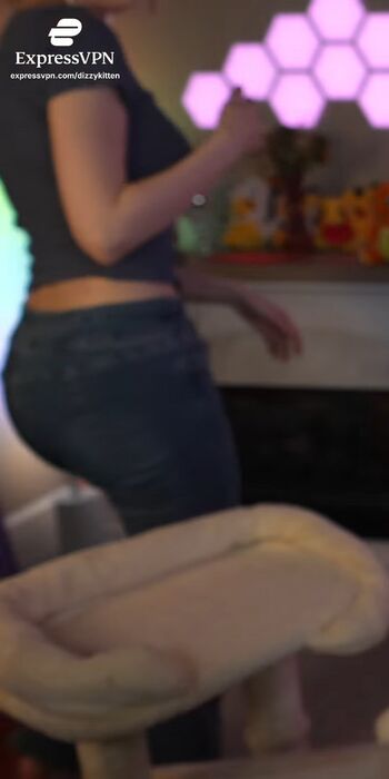 Full leaked Dizzykitten private photo