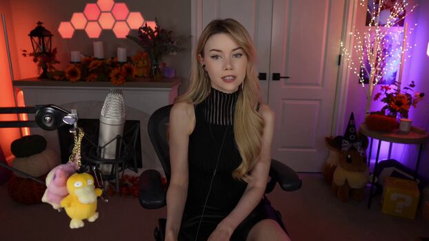 Full leaked Dizzykitten private photo