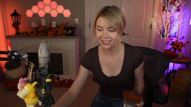 Full leaked Dizzykitten page private photo