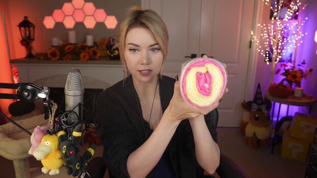 Full leaked Dizzykitten private photo