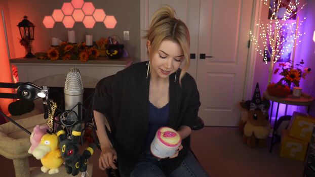 Full leaked Dizzykitten private photo
