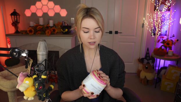 Full leaked Dizzykitten private photo