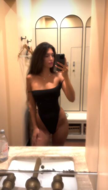 Full leaked Djina dzinovic private onlyfans photo