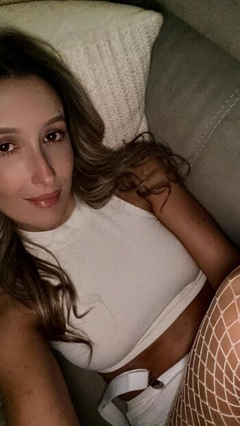 Full leaked Djmissshelton private photo