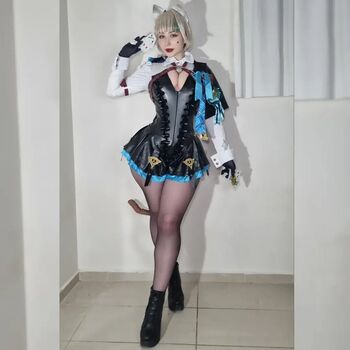 Leaked Gina west/ private photo viral onlyfans