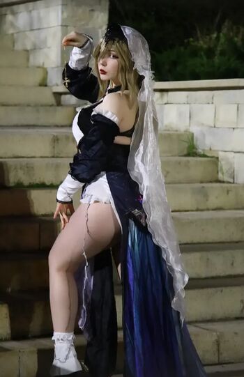 Leaked Issey carts/ private photo viral onlyfans