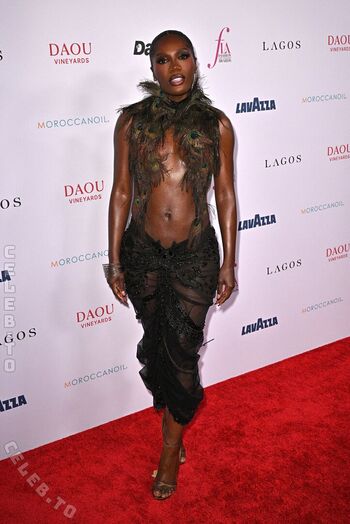 Full leaked Doechii private photo