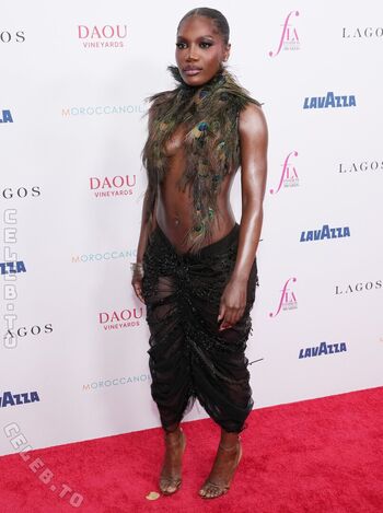 Full leaked Doechii private photo