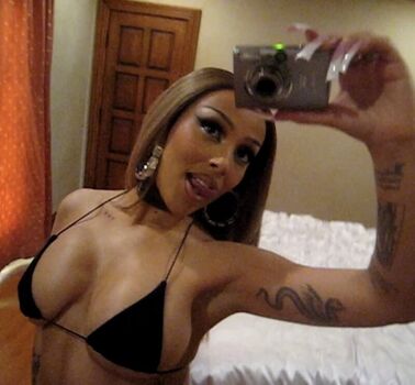 Full leaked Doja cat private photo