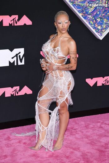 Full leaked Doja cat private photo