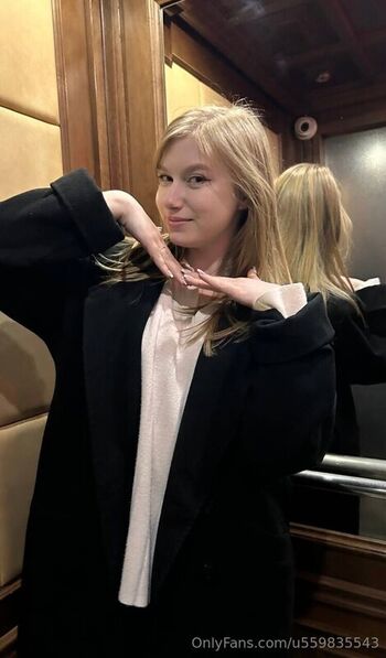 Full leaked Dolierina private photo