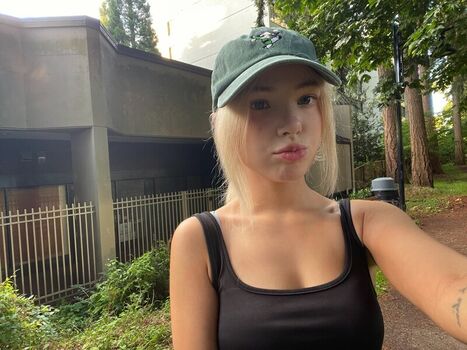Full leaked Dollblush private photo