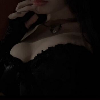 Full leaked Dollbunny private photo