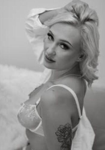 Full leaked Dolly rose private photo