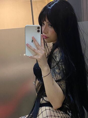 Full leaked Dollyghost private photo