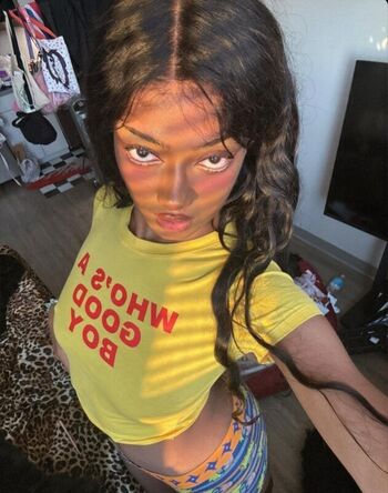Full leaked Dollyrama private photo