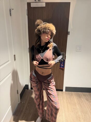 Full leaked Domelipa page private onlyfans photo