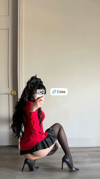 Full leaked Domymommi private photo