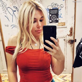Full leaked Donacsgo page private photo