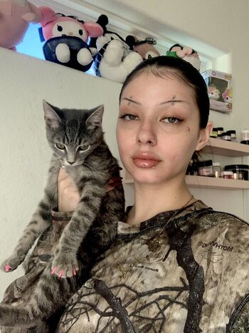 Full leaked Dopeheadmariee private photo