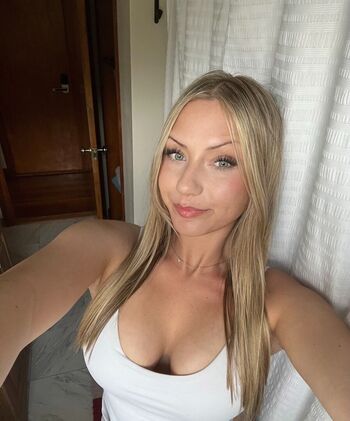 Full leaked Dorixoxo private photo