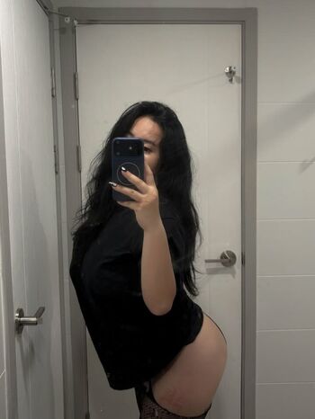 Full leaked Doro private photo